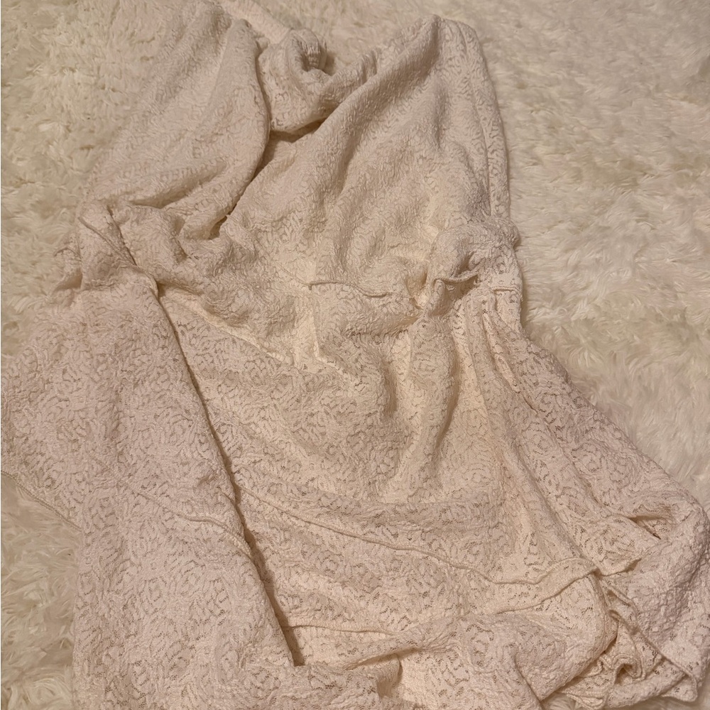 Elegant Cream Lace Skirt